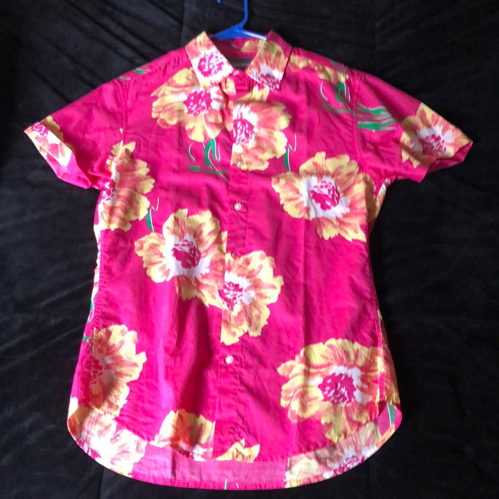 Bonobos slim fit shirt sleeve button up.